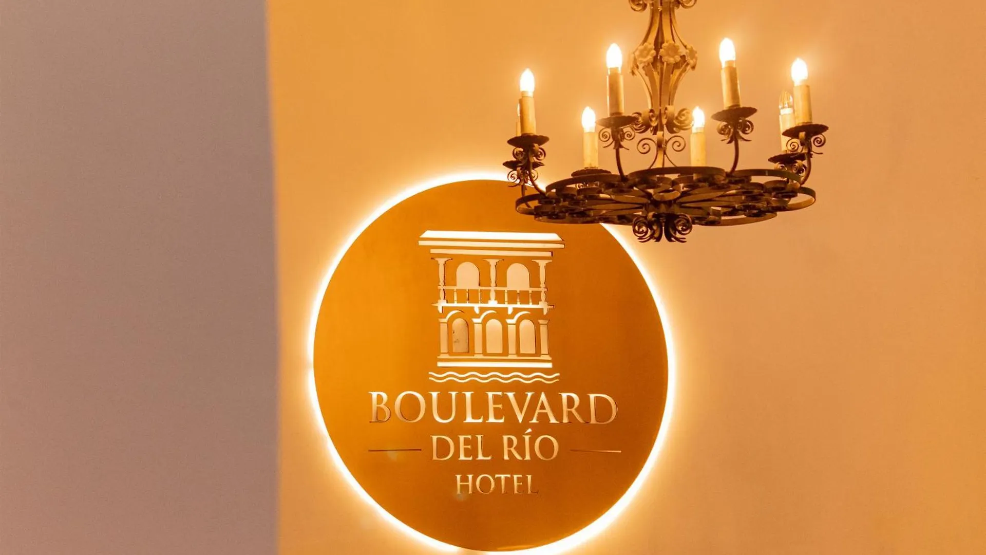 Hotel Boulevard Del Rio Cali